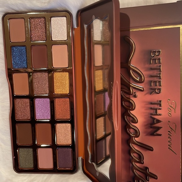 NWT Better Than Chocolate Cocoa-Infused Eye Shadow Palette by Too Faced - Picture 2 of 16